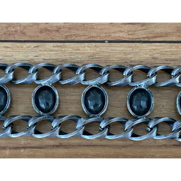 Vintage Joseff Hollywood Statement Bracelet Blue Crystals Antique Silvertone - Picture 9 of 12